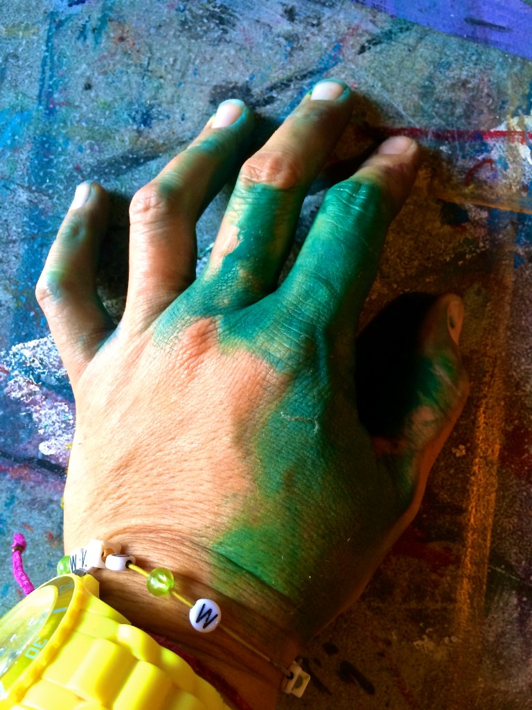 Multicoloured hands!